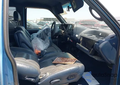 1996 GMC Sierra K2500 from USA, damaged, VIN 1GTGK29J3TE537291